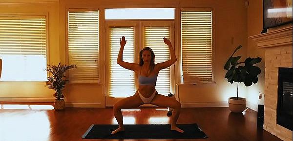  Come Do Yoga With This MILF.....